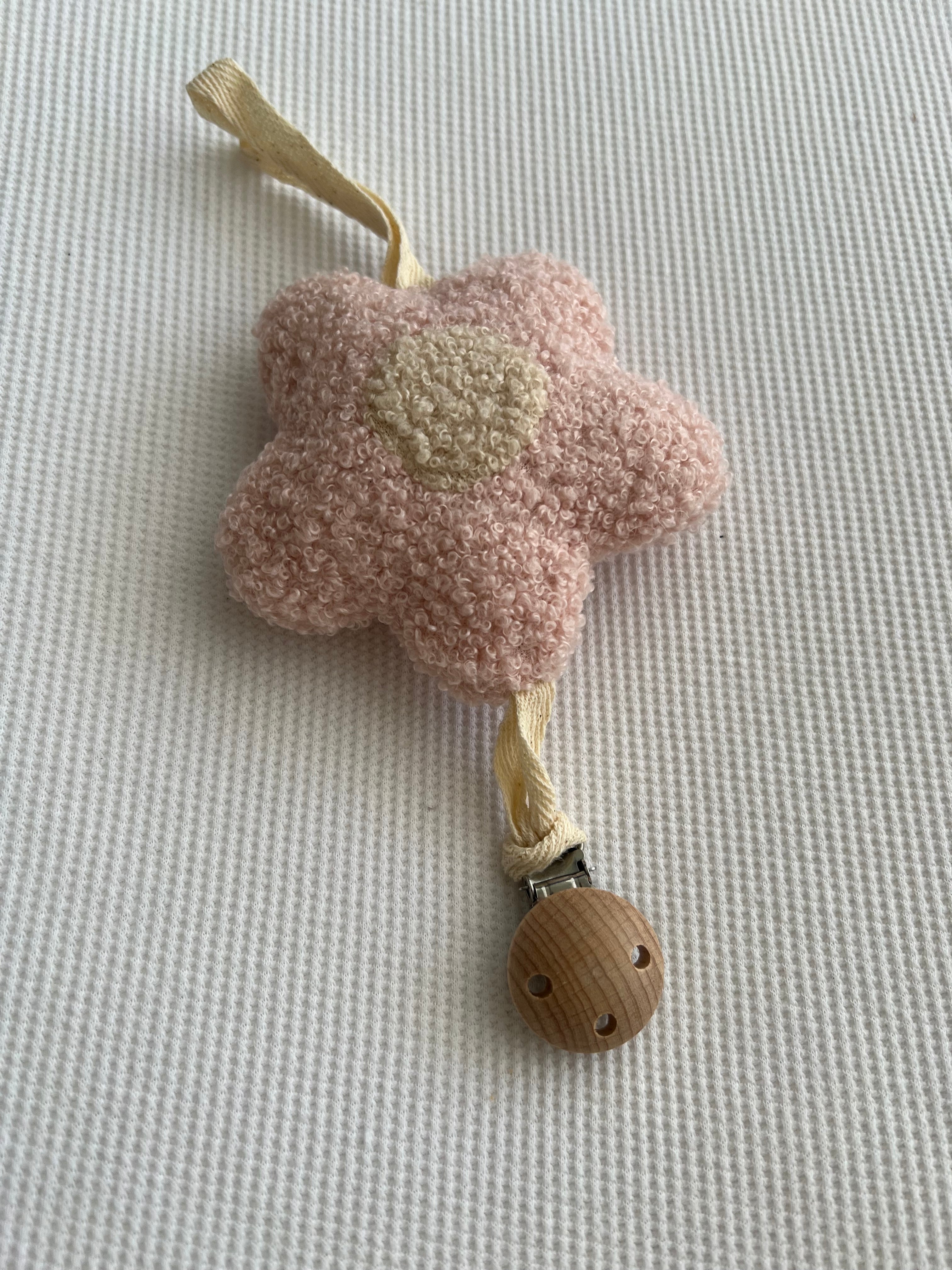 Bouclé Daisy Pacifier Clip