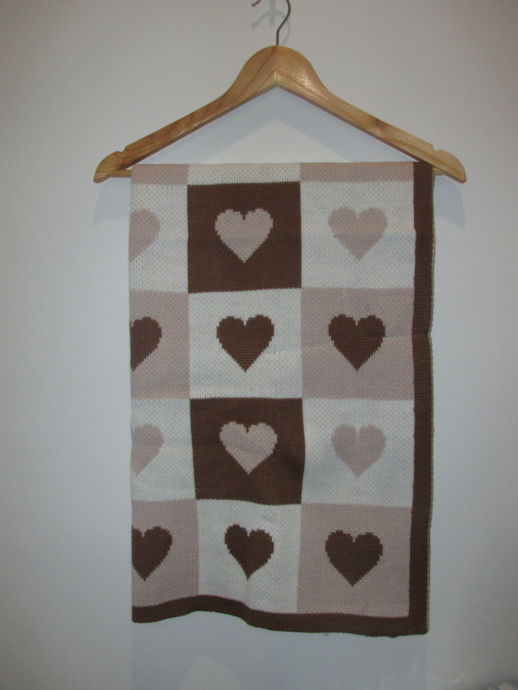 Heart Knit Blanket | Chocolate
