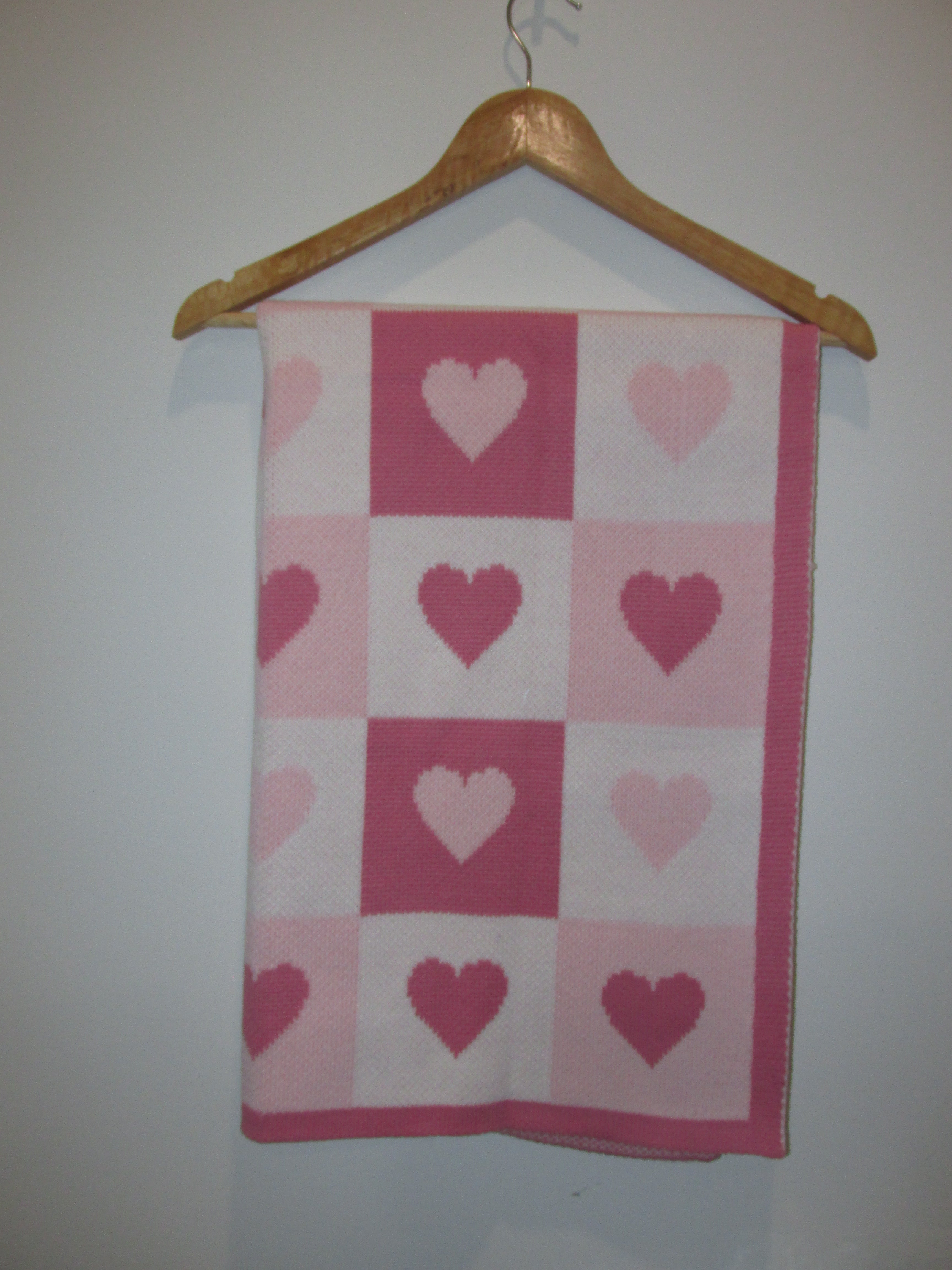 Heart Knit Blanket | Pink